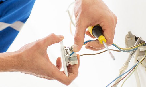 Instalação Tomada/Interruptor (Simples)